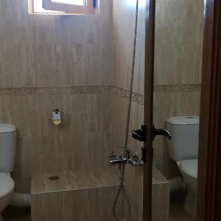 Ares Къща за гости *
